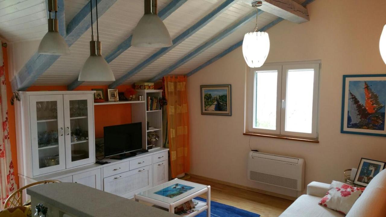 Appartement Tri Palme à Prvic Sepurine Extérieur photo