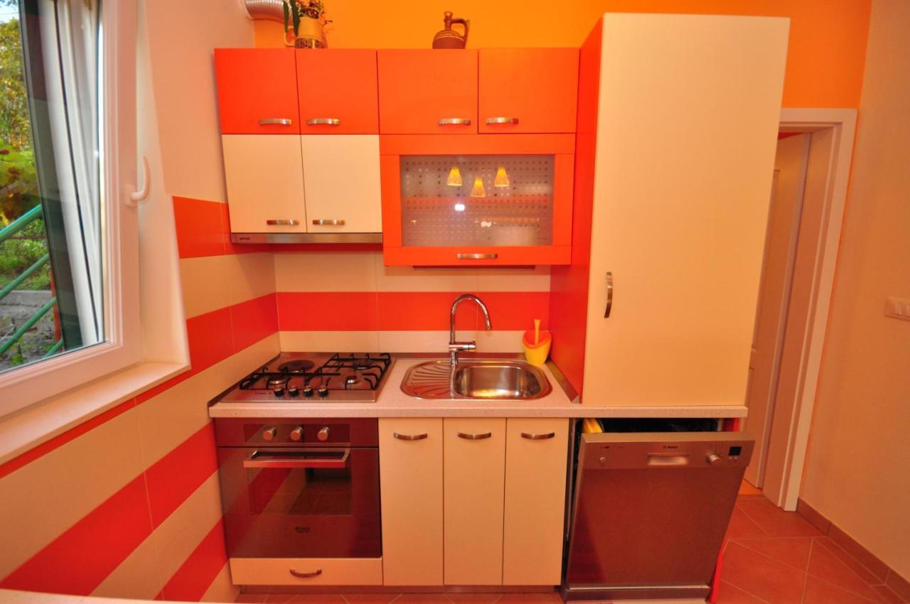 Appartement Tri Palme à Prvic Sepurine Extérieur photo
