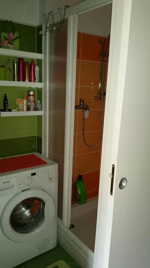 Appartement Tri Palme à Prvic Sepurine Extérieur photo