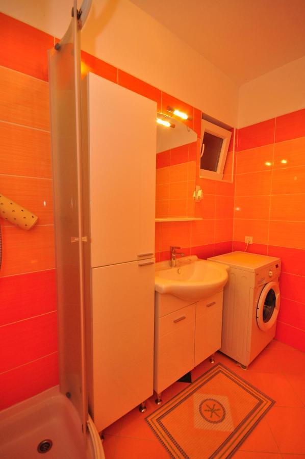 Appartement Tri Palme à Prvic Sepurine Extérieur photo