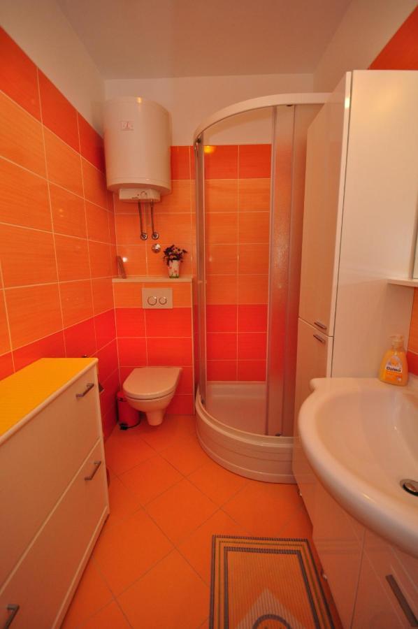 Appartement Tri Palme à Prvic Sepurine Extérieur photo
